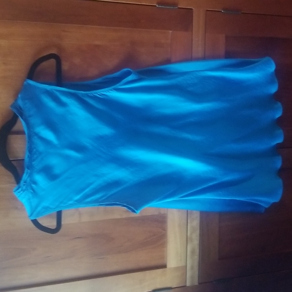 Spense, vibrant blue, wash and wear shell in XL, like new - Picture 3 of 4